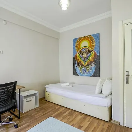 Cozy Flat W Balcony 10 Min To In アパート アンタルヤ