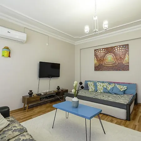 Cozy Flat W Balcony 10 Min To In * Antalia